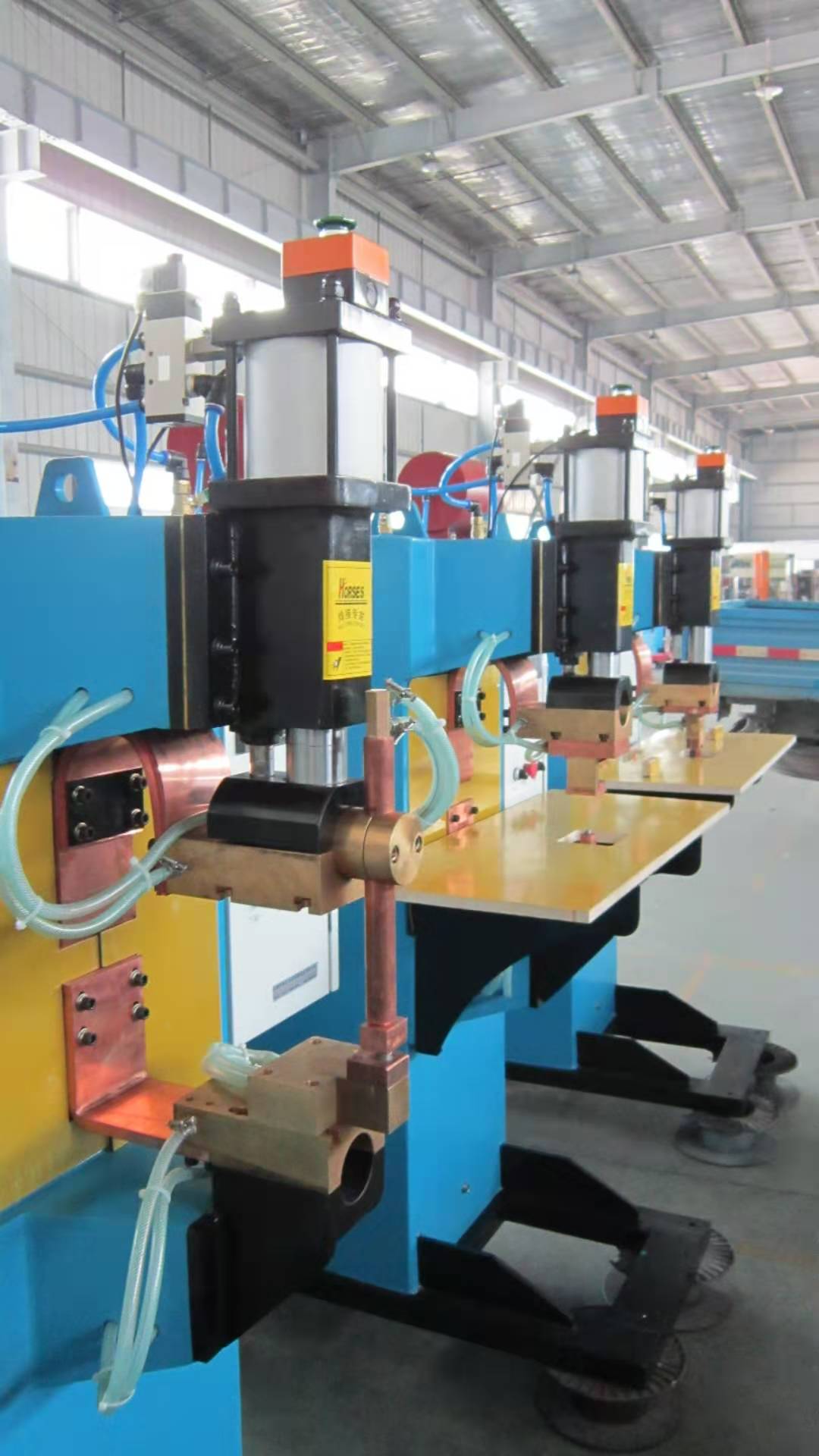 中頻點(diǎn)焊機(jī)專機(jī)